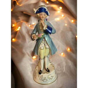 Vintage Le Beau 5040B Porcelain Colonial Gentleman Figurine Hand Painted